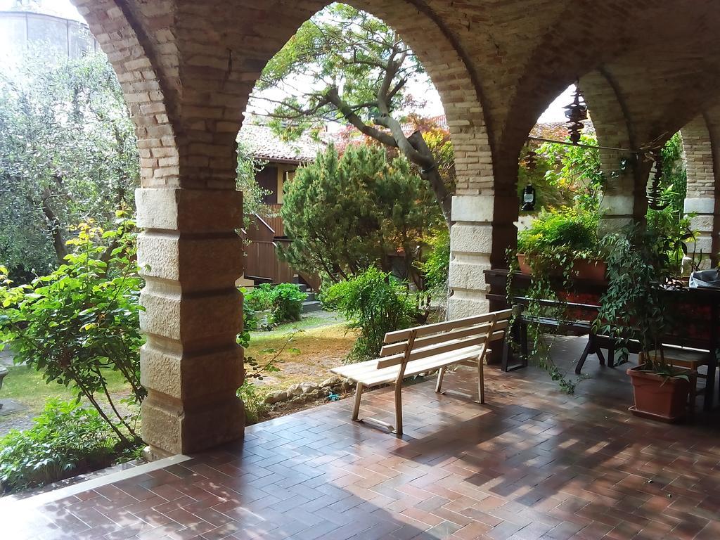 Appartamento Balkissa San Felice del Benaco Ngoại thất bức ảnh